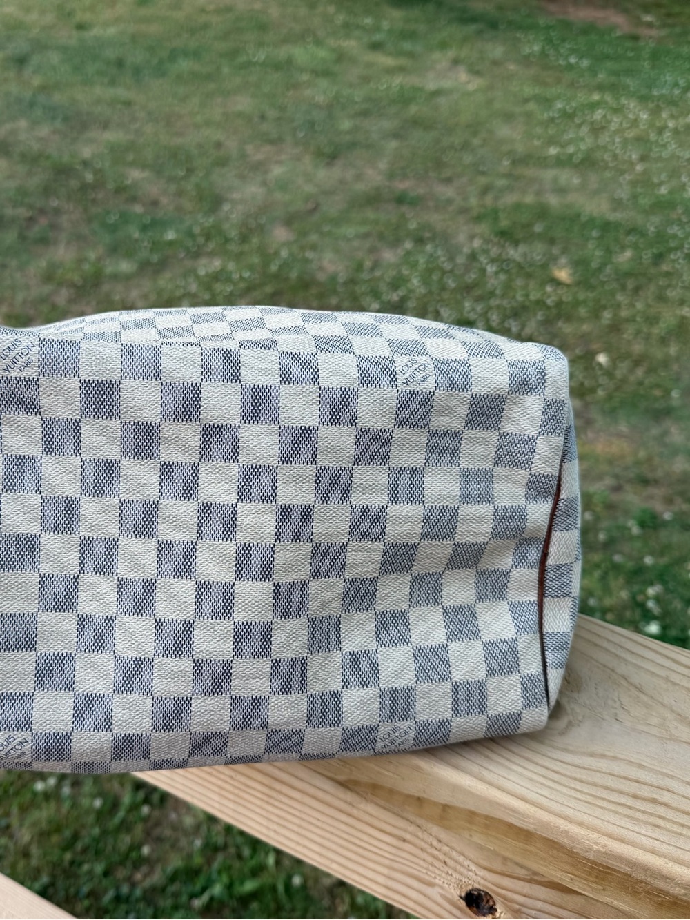 Authentic Louis Vuitton Damier Azur Canvas Tote with Brown Leather Handles - Picture 12 of 13